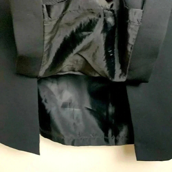 Kasper Black Skirt, Fully Lined,  Side Zipper, Wrinkle Free Fabric Size 6 - Picture 4 of 6